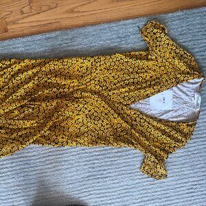 NWT Diane von Furstenberg Short-Sleeve Silk Wrap Dress Pearson Marigold Size 6